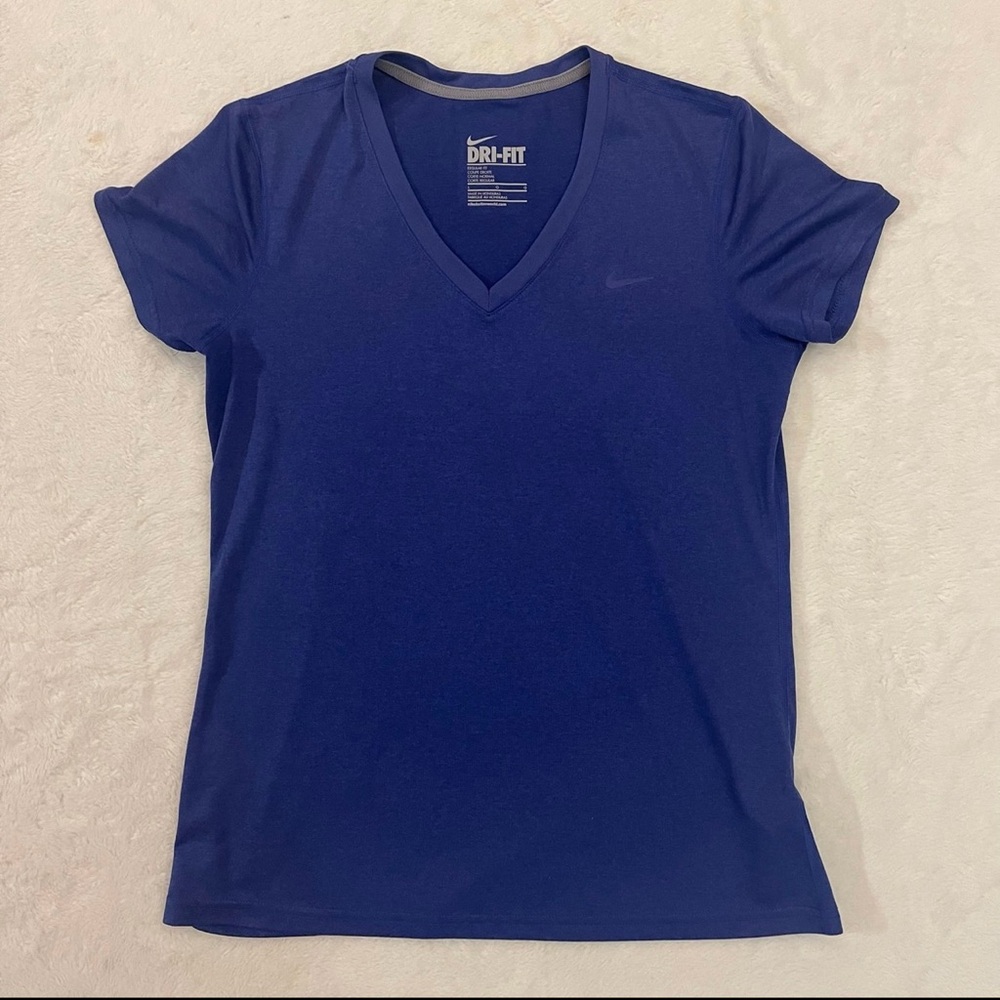 Nike Dri-Fit Purple V-Neck T-Shirt - Size Large